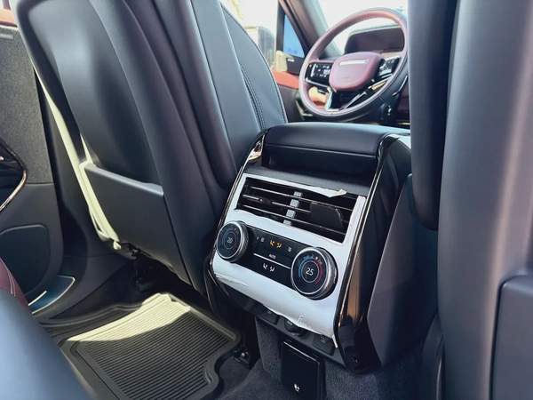 2025 Land Rover Range Rover Sport HSE Dynamic - GCC Specs - Brand New