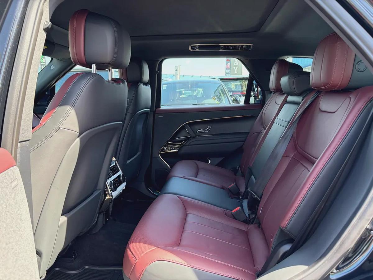 2025 Land Rover Range Rover Sport HSE Dynamic - GCC Specs - Brand New-15-15