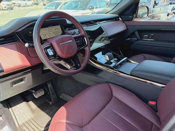 2025 Land Rover Range Rover Sport HSE Dynamic - GCC Specs - Brand New