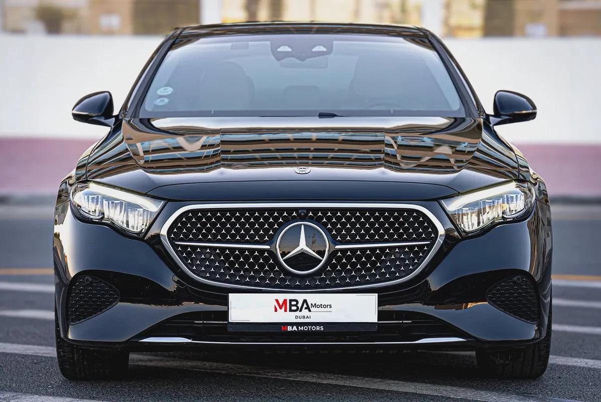 2025 | Mercedes E200 Black | Low Mileage | Brand new | Clean title | Warranty |-2-2