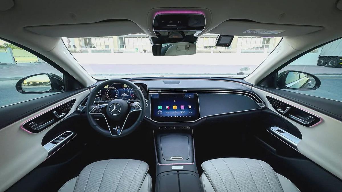 2025 | Mercedes E200 Black | Low Mileage | Brand new | Clean title | Warranty |-9-9