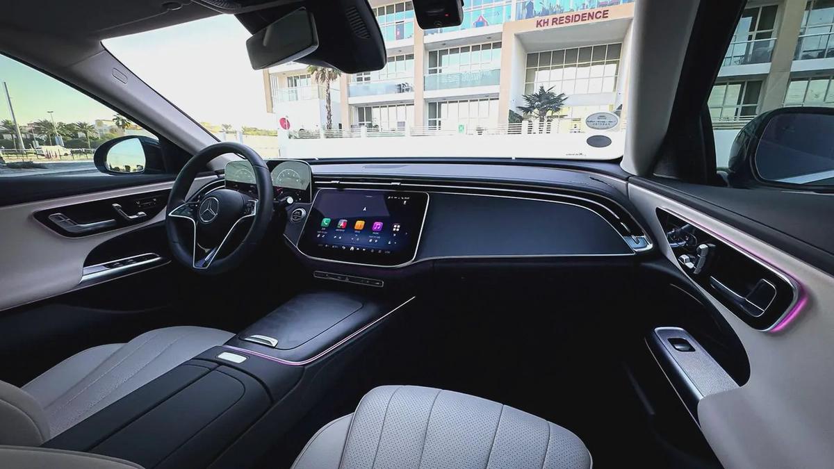 2025 | Mercedes E200 Black | Low Mileage | Brand new | Clean title | Warranty |-10-10