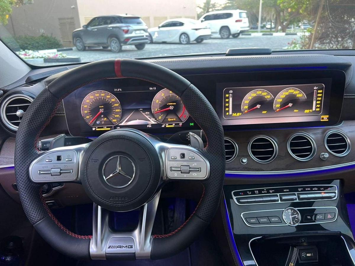 Mercedes-Benz E300 MERCEDES AMG E300 KIT 63 2019-2-2
