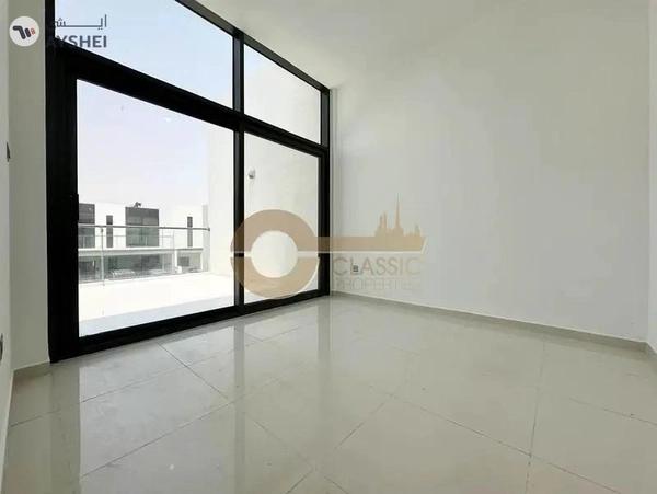 Spacious Townhouse| 3 Bed + Maids |Exclusive Deal