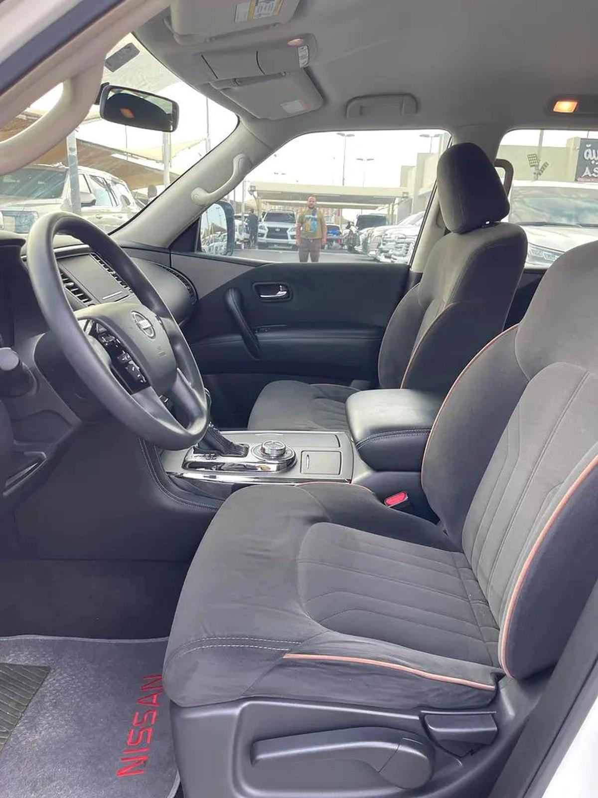 Nissan Patrol LE 2020, GCC Specs - Excellent Condition-16-16