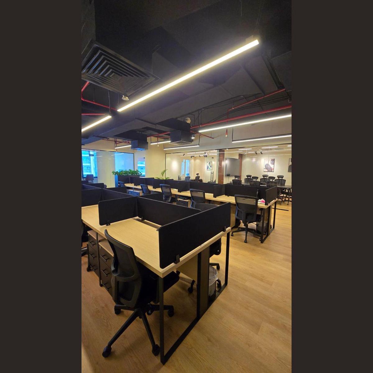 Office Setup Auction: Premium Buinsess Office Fully Equiped Ready To Move -1-1