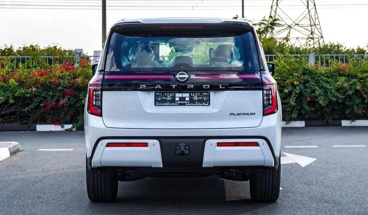 Nissan Patrol Nissan patrol full option white roof black 2026 LE 3.5TT ALL COLUOR-4-4