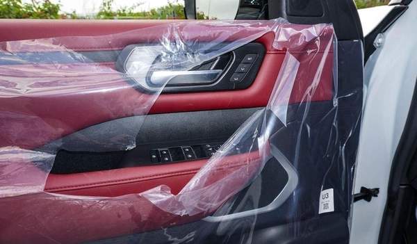 Nissan Patrol Nissan patrol full option white roof black 2026 LE 3.5TT ALL COLUOR