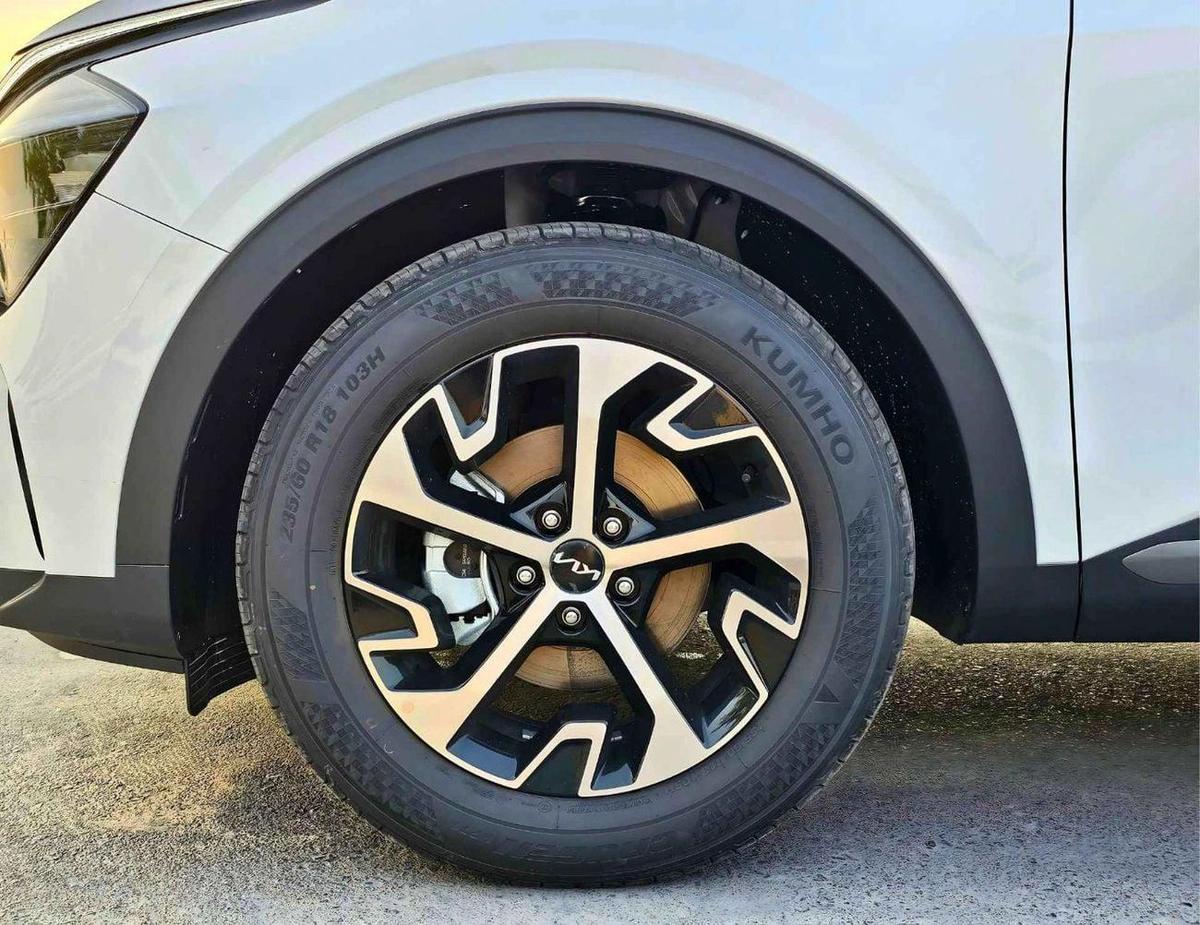Kia Sportage PREMIUM SMART VERSION / 1.5L V4 PETROL / 360 CAMERA / PANORAMIC ROOF (CODE # KSRP)-8-8