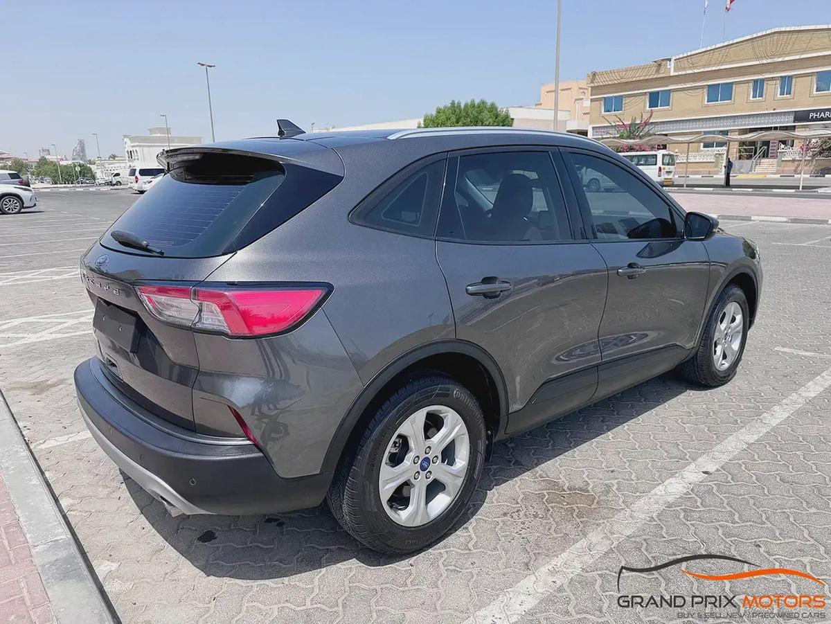 Ford Escape 1.5 ECO BOOST Trend Plus 2021 Model GCC Specs With Full Service History And Warranty-4-4