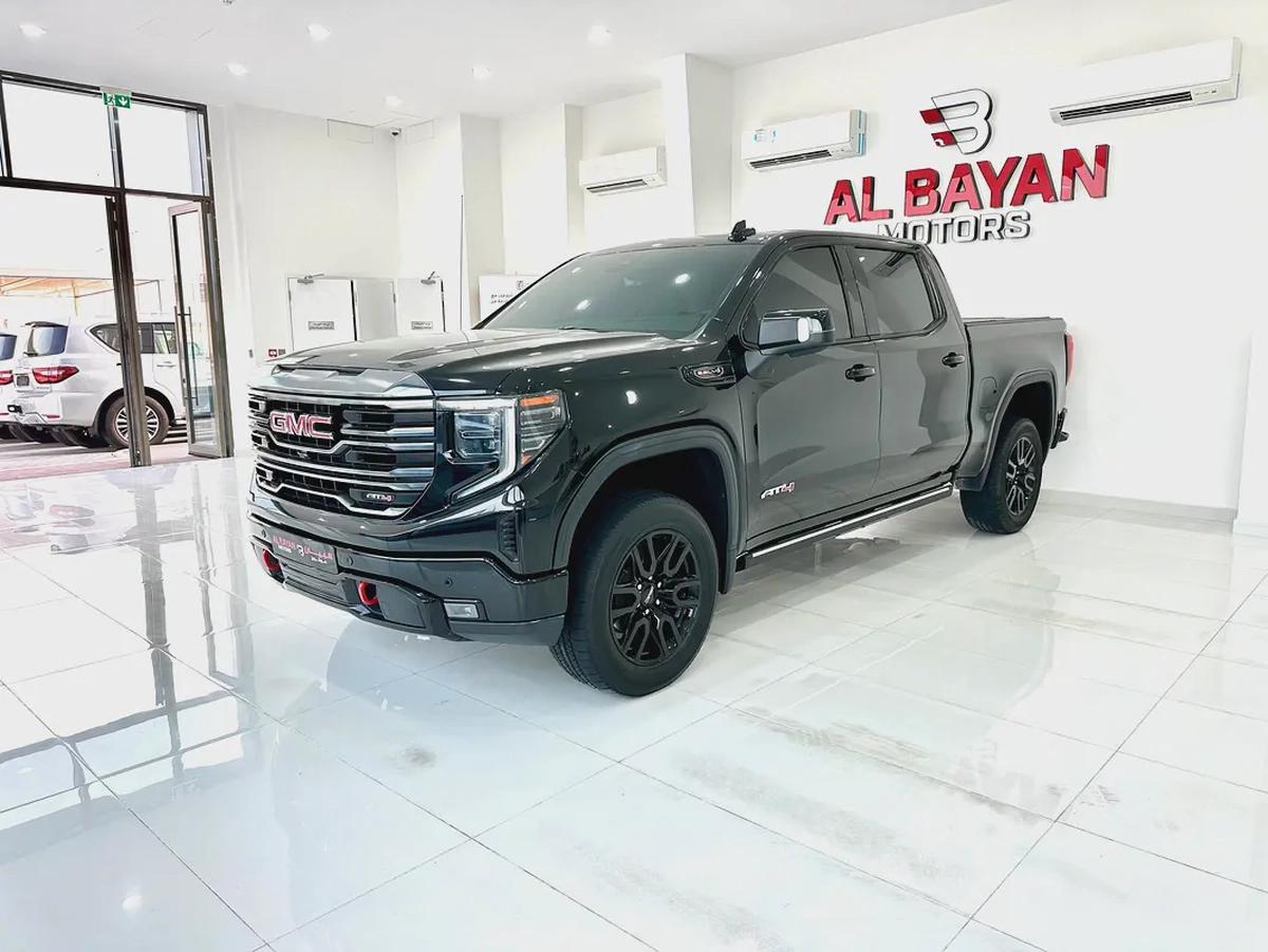 جي ام سي سييرا AT4 6.2 اسود 2023 (خليجي)-1-1