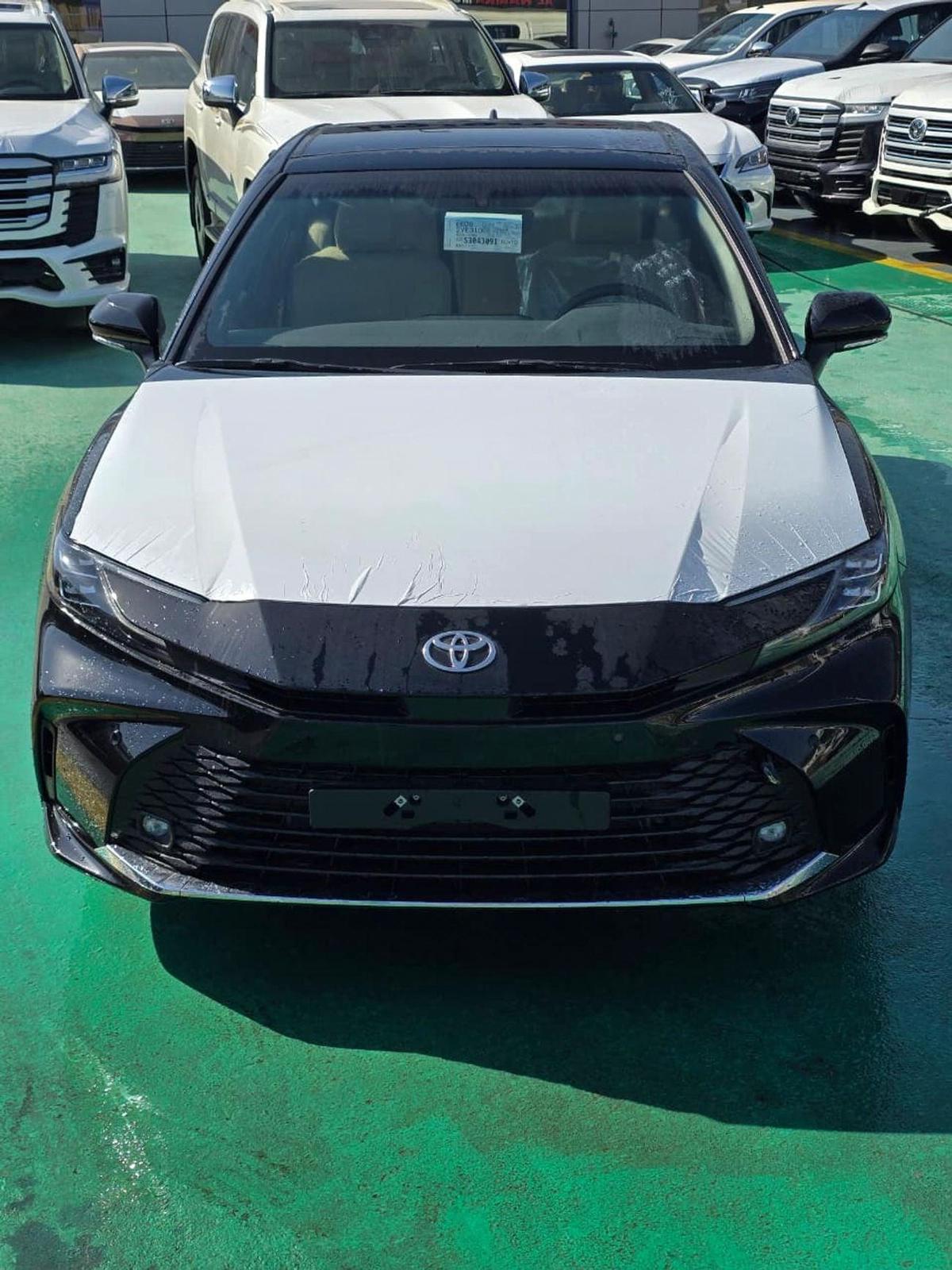 Toyota Camry-4-4