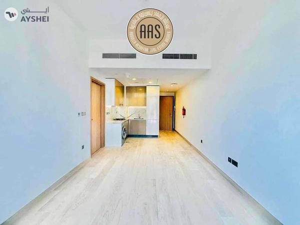 Amazing 1 B/R •• chiller free •• vacant unit •• spacious maintained