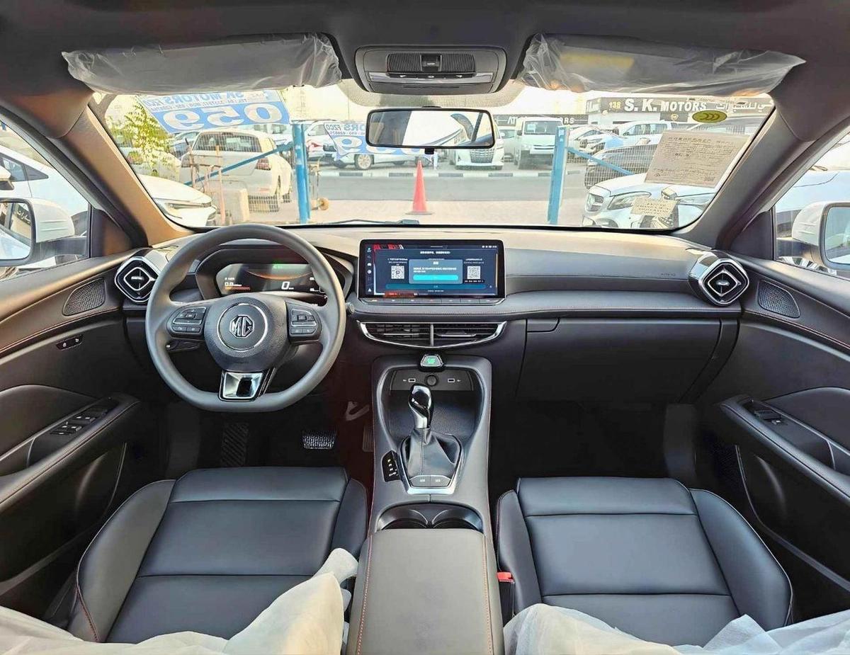 MG 5 180DVVT GLOBAL FIRST EDITION / 1.5L PETROL / SUNROOF / LEATHER SEATS / FRONT & REAR CAMERA / CODE#MG-10-10