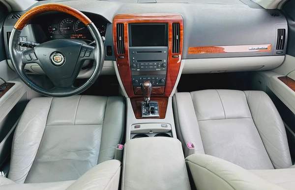 CADILLAC STS | 2006 | LOW MILEAGE CLEAN CAR FRESH JAPAN IMPORT