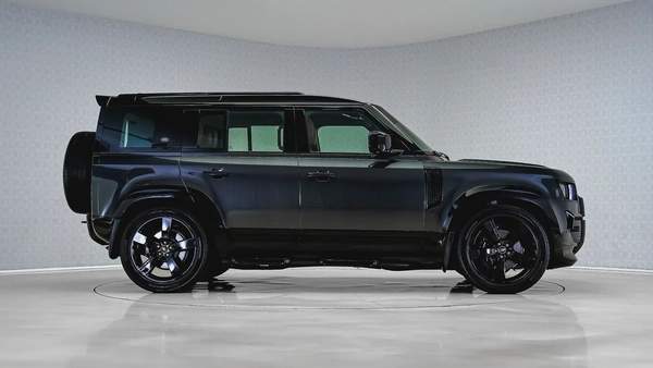 Special Offer | AED 5,014 PM | High Option, Warranty 2028 | 110 P400 HSE Widetrack