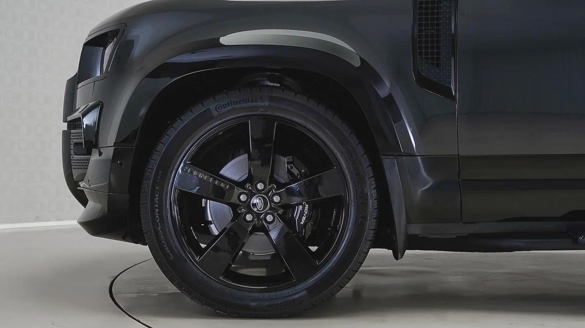 Special Offer | AED 5,014 PM | High Option, Warranty 2028 | 110 P400 HSE Widetrack-11-11