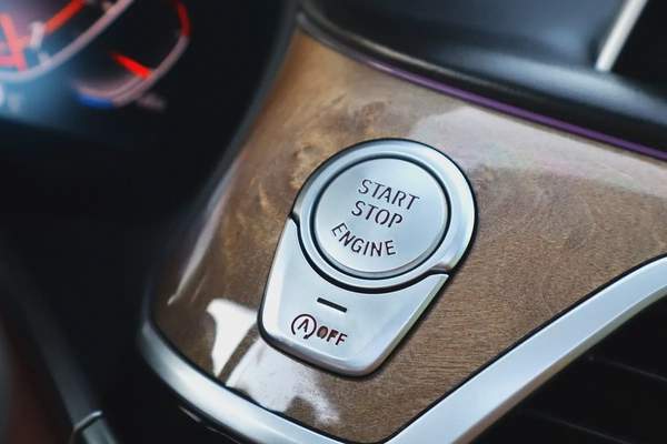 BMW 730Li M-kit - 2020 Model - GCC - Original Paint