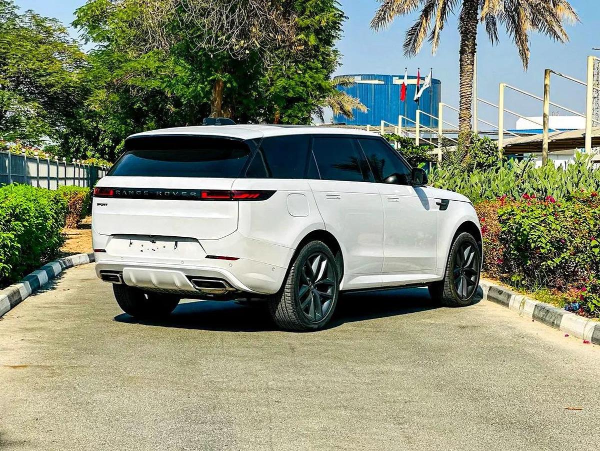 LAND ROVER SPORT DYNAMIC SE 2024 GCC (14,900KM)-13-13