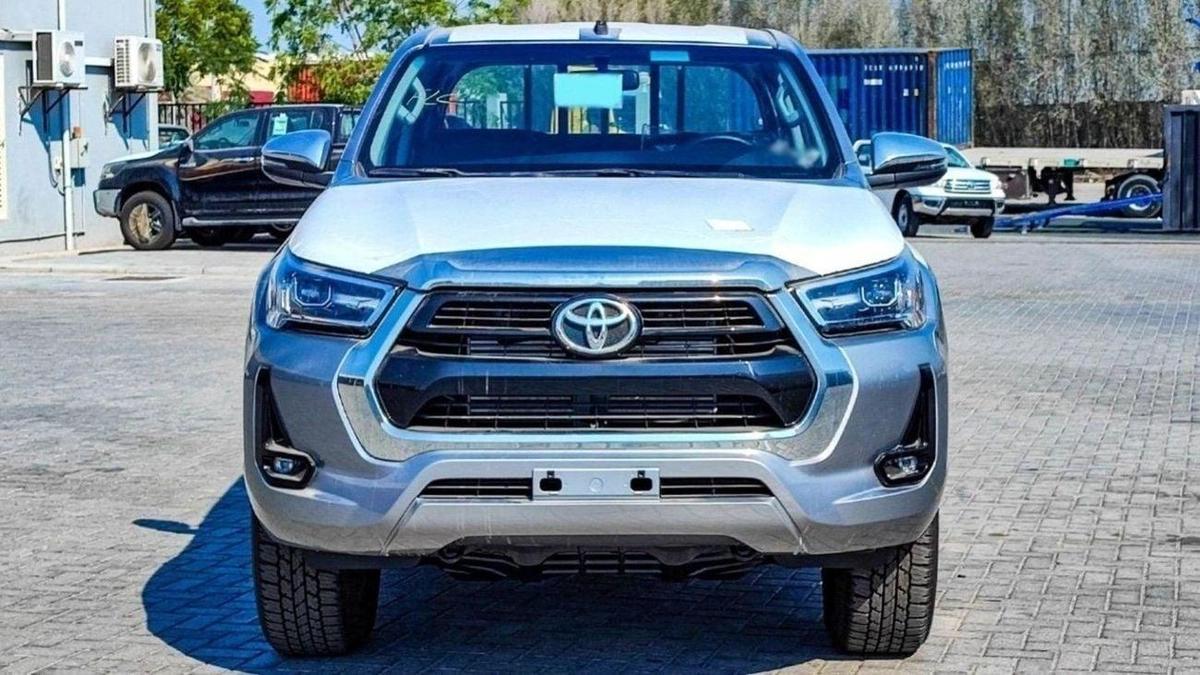 Toyota Hilux Hilux 2.4L diesel full option MY25-3-3