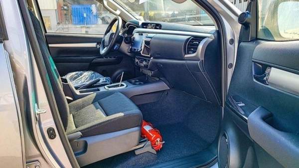 Toyota Hilux Hilux 2.4L diesel full option MY25