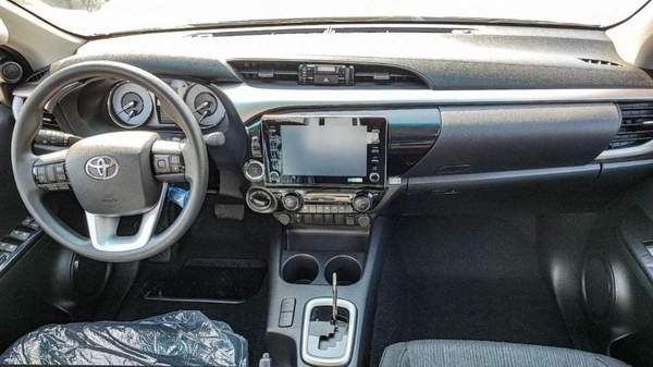 Toyota Hilux Hilux 2.4L diesel full option MY25