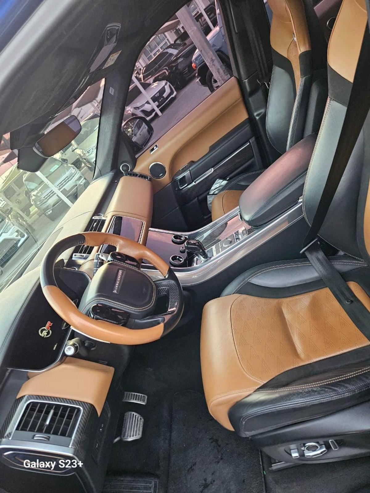 Land Rover Range Rover Sport RANGE ROVER SVR-9-9