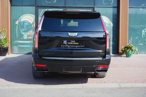 2024 Cadillac Escalade Sport Platinum | 7seaters | Excellent Condition