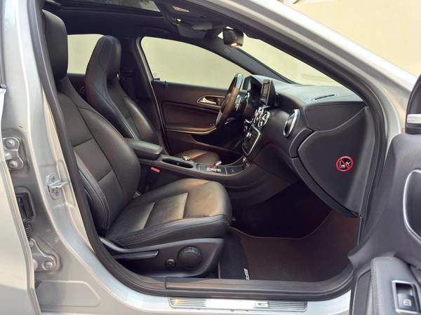 Gulf Specs 2014 MERCEDES A45 AMG 4-Matic 2.0Litre 4-Cylinder Turbo-Charged