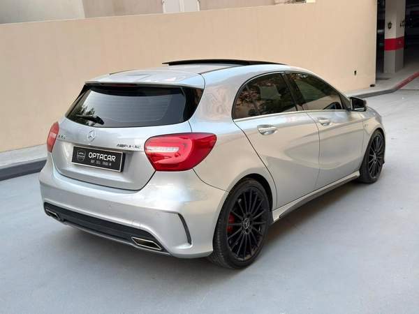 Gulf Specs 2014 MERCEDES A45 AMG 4-Matic 2.0Litre 4-Cylinder Turbo-Charged