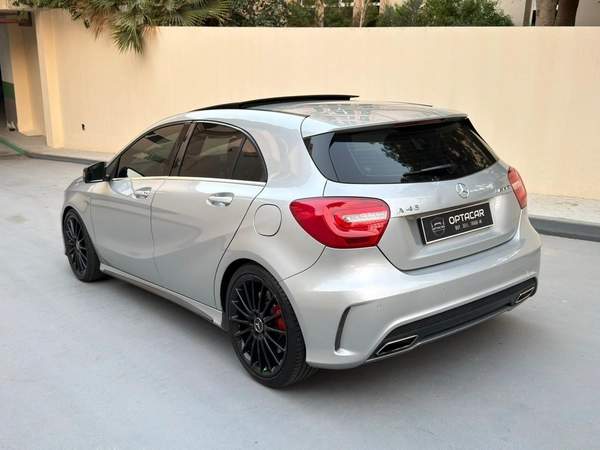 Gulf Specs 2014 MERCEDES A45 AMG 4-Matic 2.0Litre 4-Cylinder Turbo-Charged