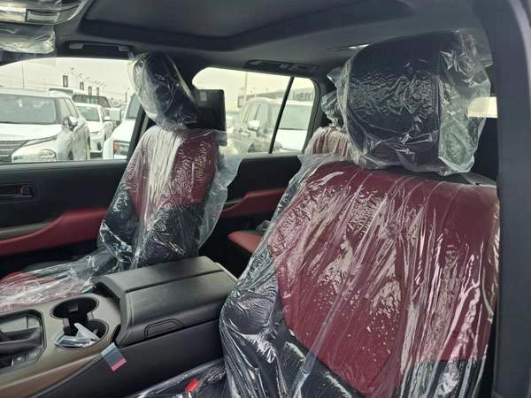 Toyota Land Cruiser 3.3L DIESEL TWIN TURBO VXR 2024