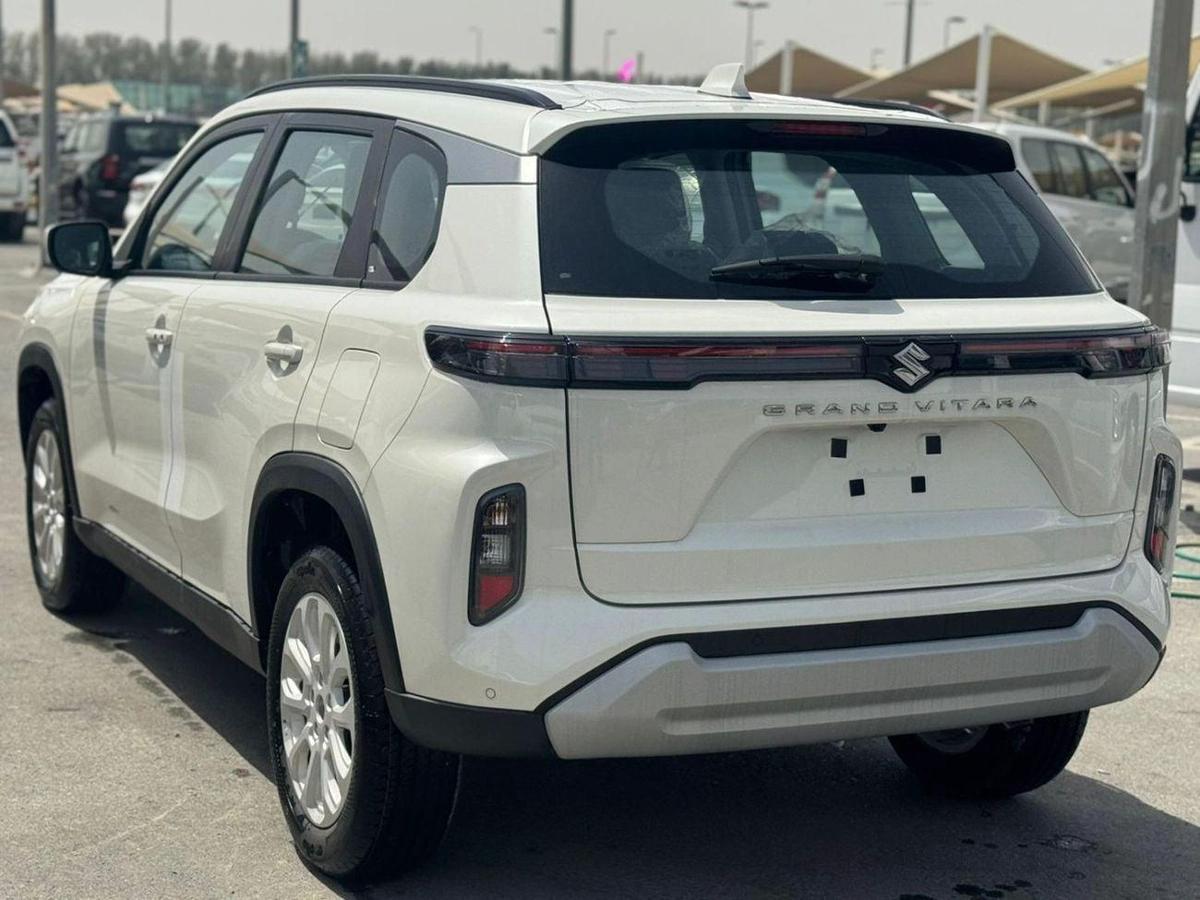 Suzuki Grand Vitara Suzuki Grand Vitara 1.5L Petrol MY2025 GCC-4-4