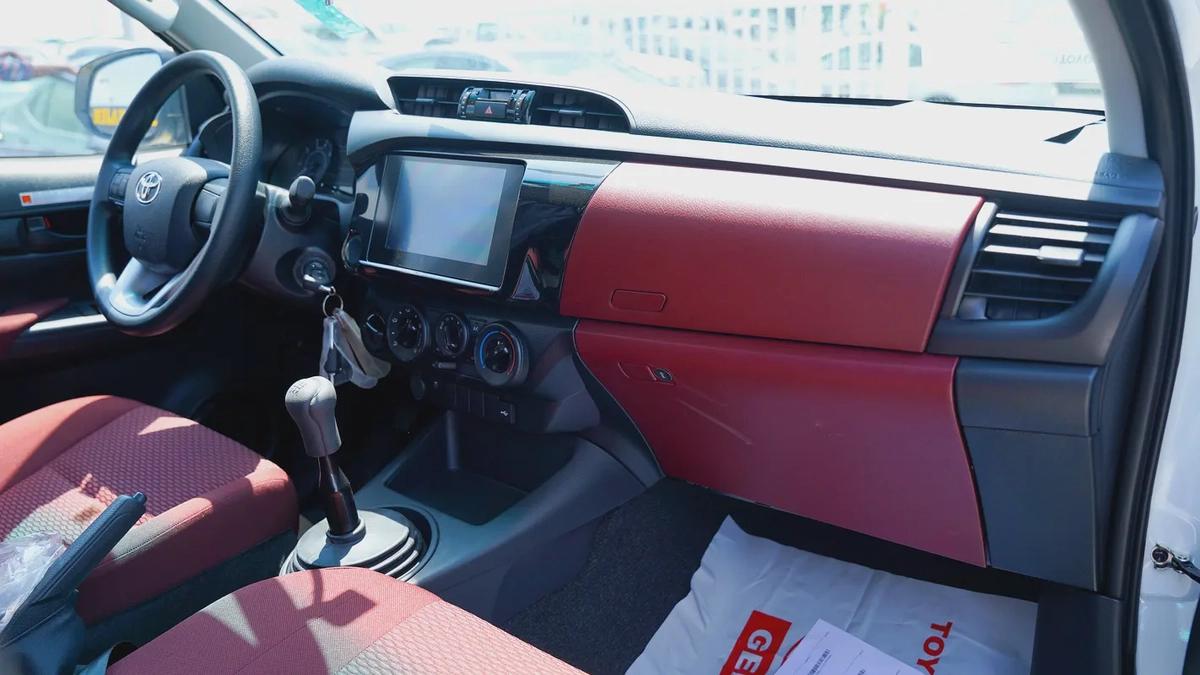2026 Toyota Hilux Double Cab DLX - GCC Specs - Brand New!-16-16