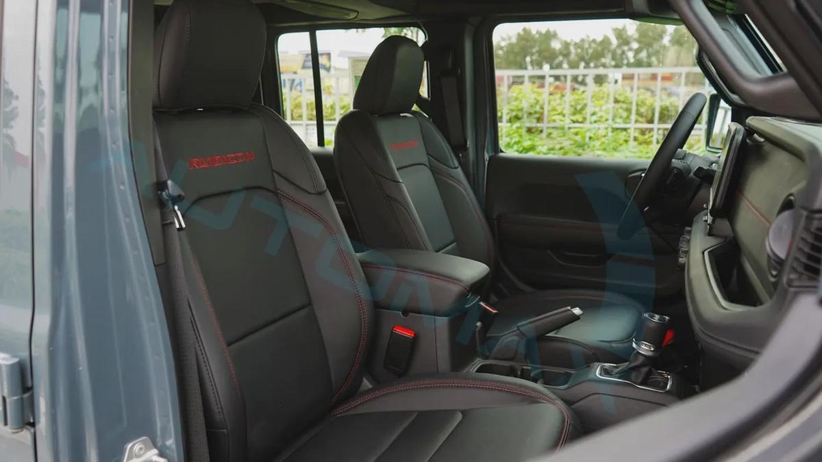 ( Only For Export ) 2025/2025 i4 2.0L TURBO JEEP WRANGLER UNLIMITED RUBICON XTREME GCC BRAND NEW-12-12