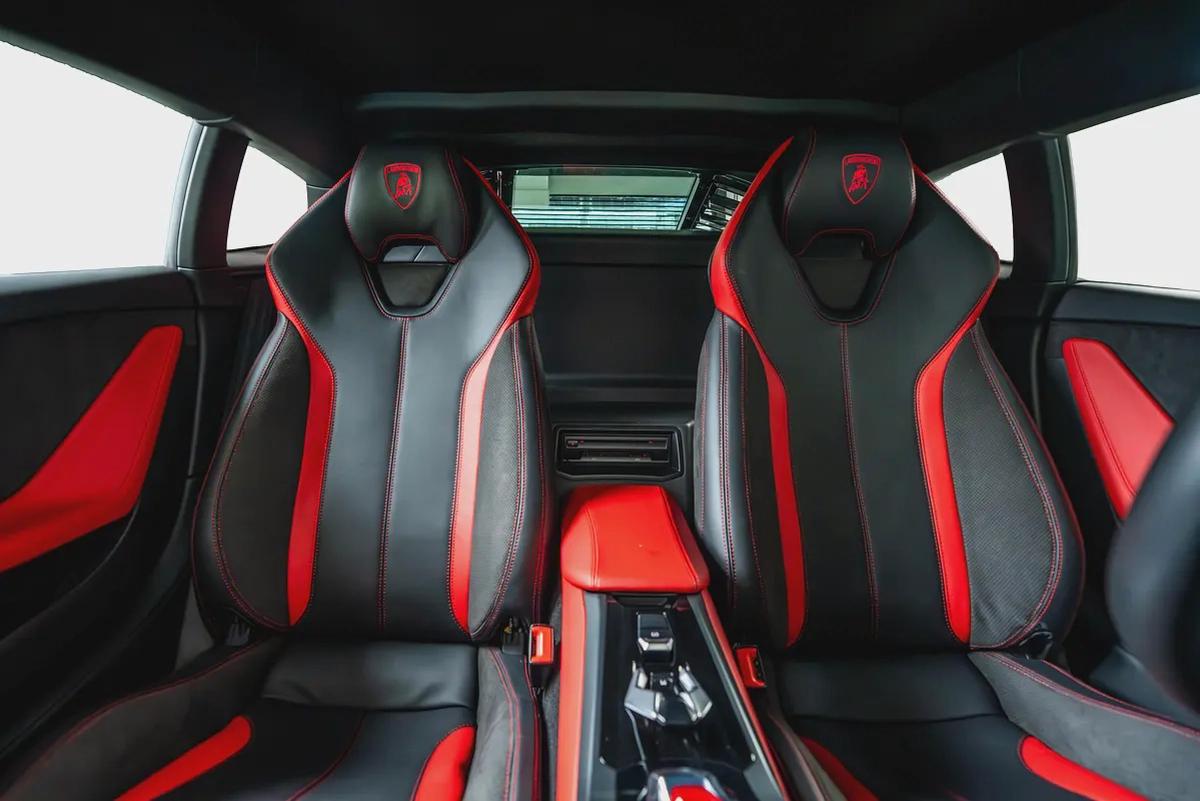 Lamborghini Huracan LP580-2-Very Low Mileage-Mint Condition-Italian Style Design-13-13