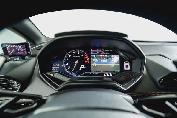 Lamborghini Huracan LP580-2-Very Low Mileage-Mint Condition-Italian Style Design