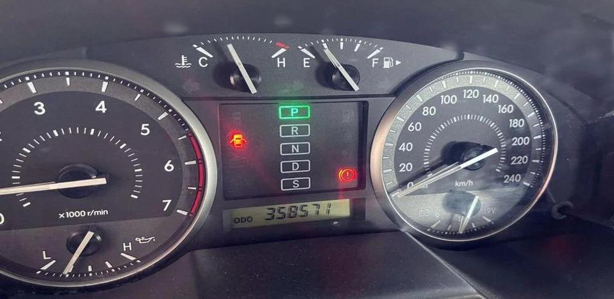 Toyota Land Cruiser GXR V6 3.0L-6CYL GCC FULL OPTION-EXCELLENT CONDITION-VAT INCLUSIVE-6-6