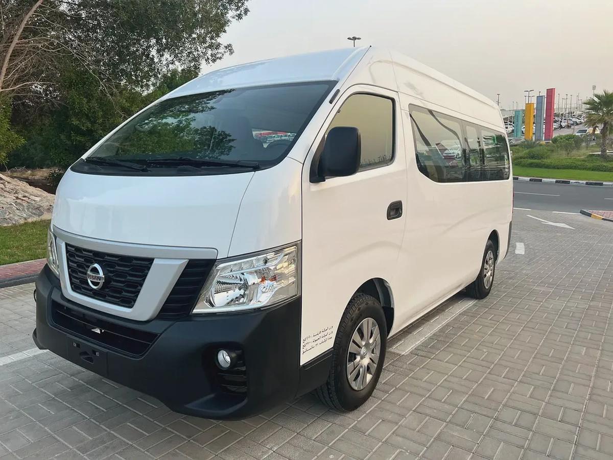 Nissan urvan 2022 very good condition-0-0