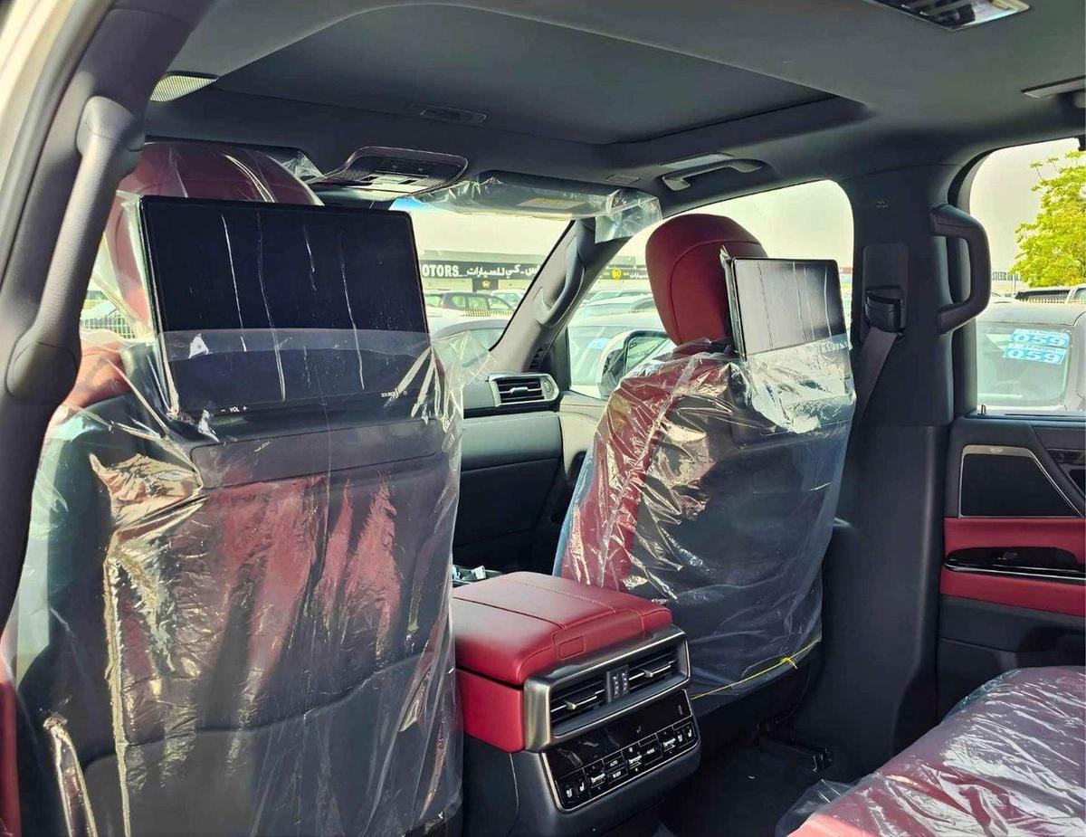 Lexus LX 500 LX500d /3.3L V6 DIESEL/RADAR/ LEATHER WITH POWER SEATS/HEADS UP DISPLAY/FULL OPTION (CODE#LX5DR)-13-13