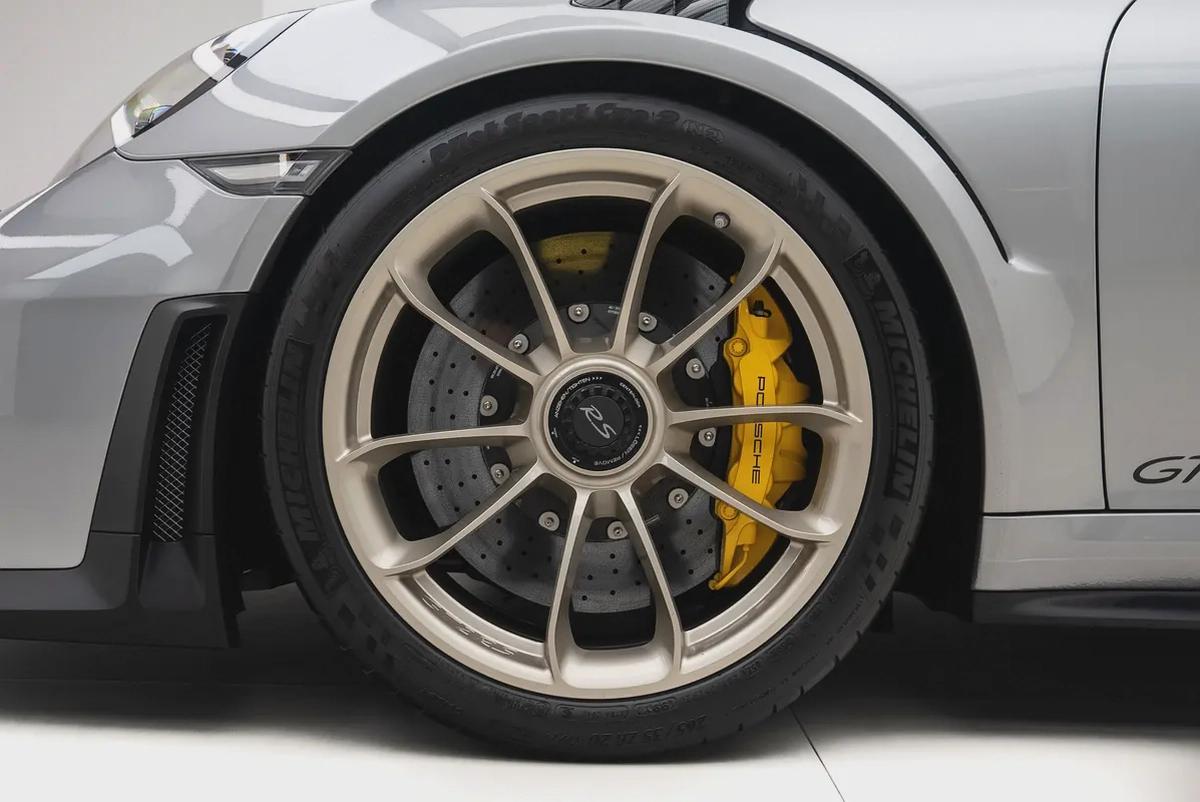 2018 PORSCHE 911 GT2 RS WEISSACH I GCC WITH DEALER WARRANTY-5-5