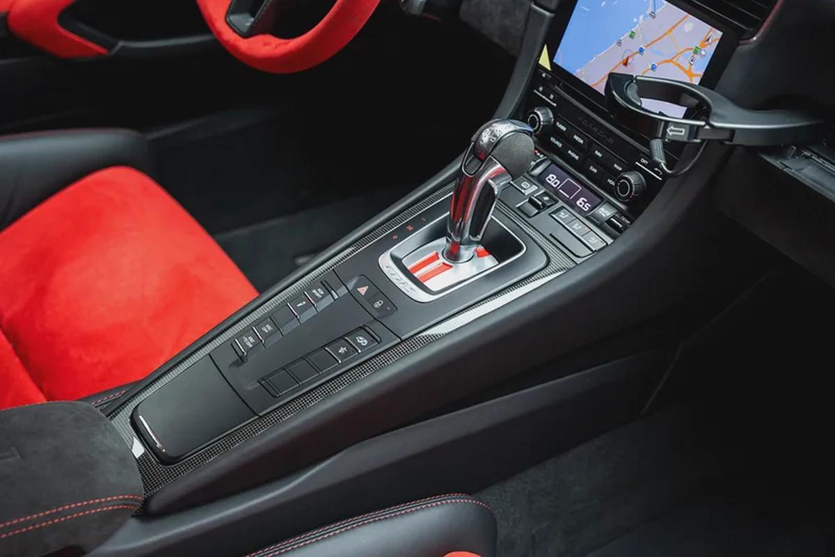 2018 PORSCHE 911 GT2 RS WEISSACH I GCC WITH DEALER WARRANTY-16-16