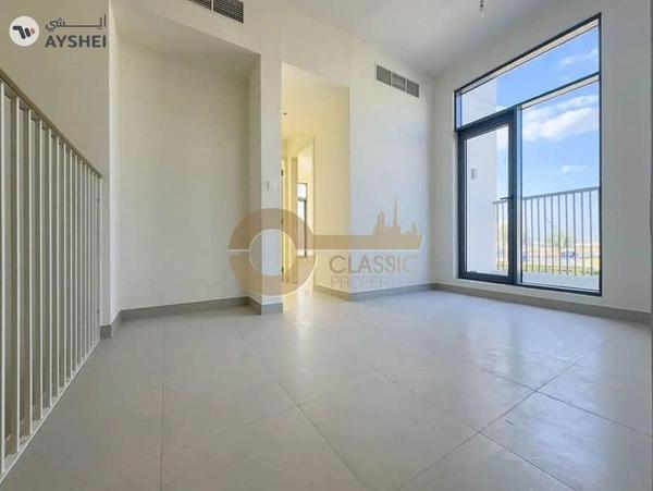 4 Bed Semi-Detached Villa |Spacious |Unfurnished