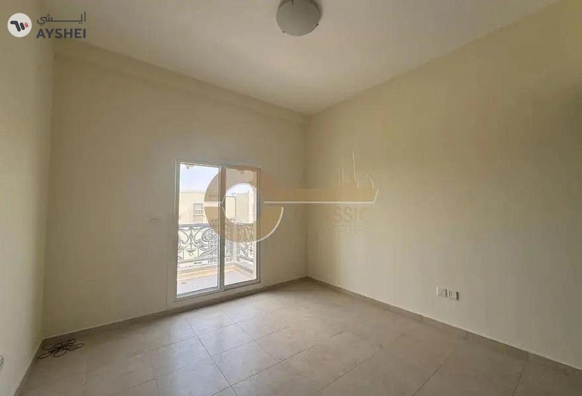 Nice View | Near Community Centre| Well Maintained-9-9