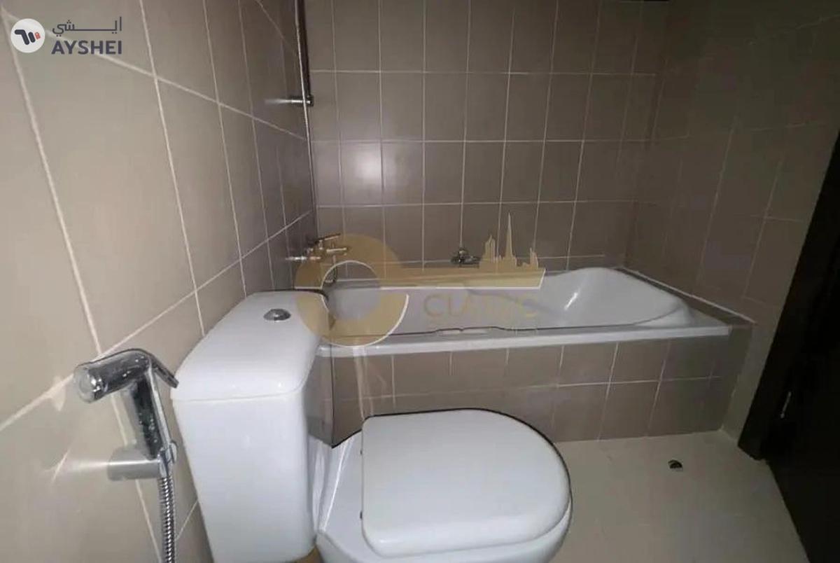 Nice View | Near Community Centre| Well Maintained-20-20