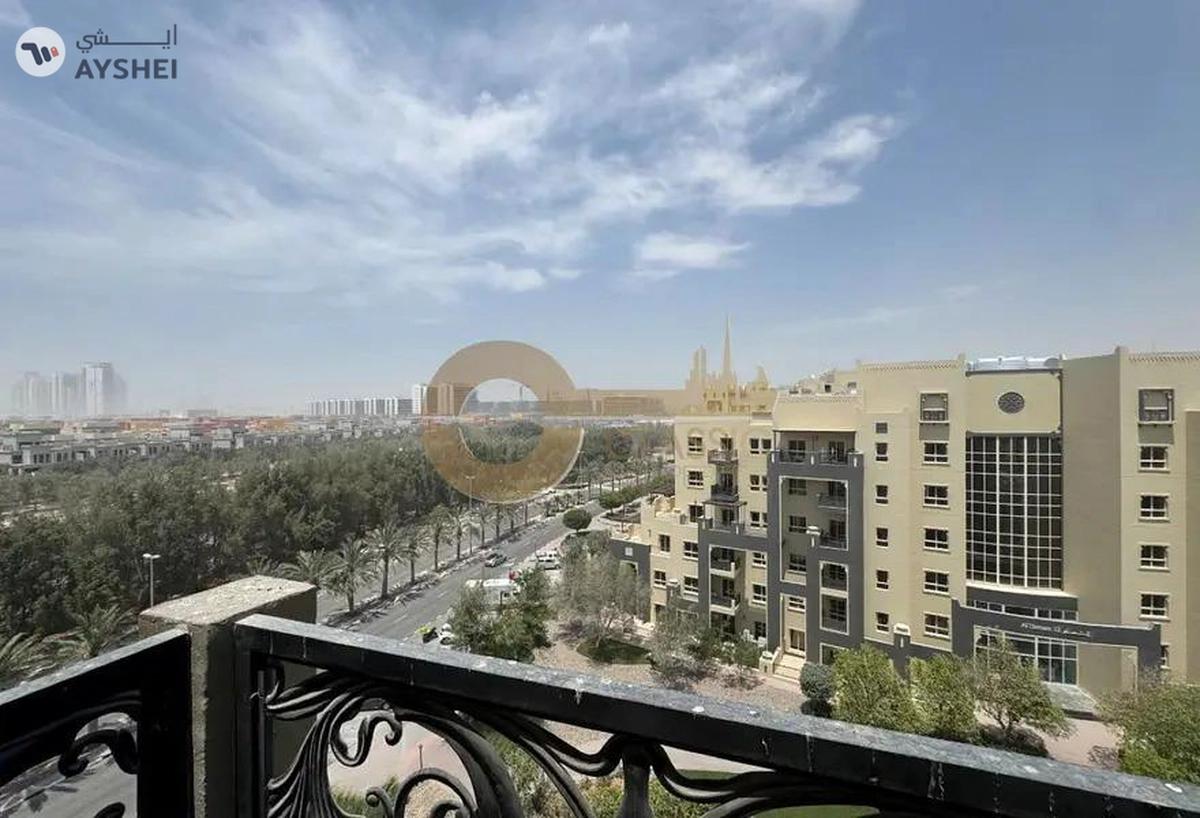 Nice View | Near Community Centre| Well Maintained-22-22