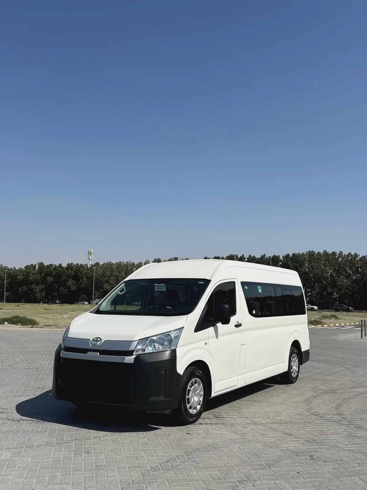 Toyota Hice 2022 Automatic calen car-0-0