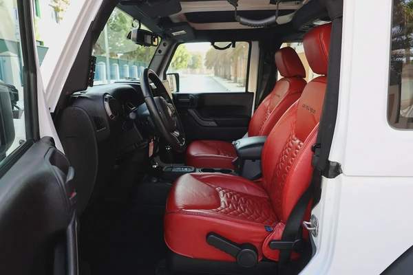 Jeep Wrangler Sport 3.6-2016-165000KM-GCC SPECS-EXCELLENT CONDITION