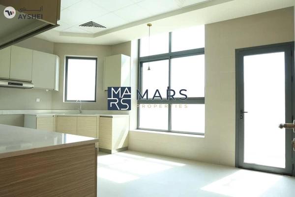 Bright & Airy Villa | Exclusive Deal | Must-See Property