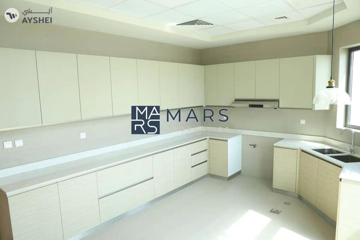 Bright & Airy Villa | Exclusive Deal | Must-See Property-13-13